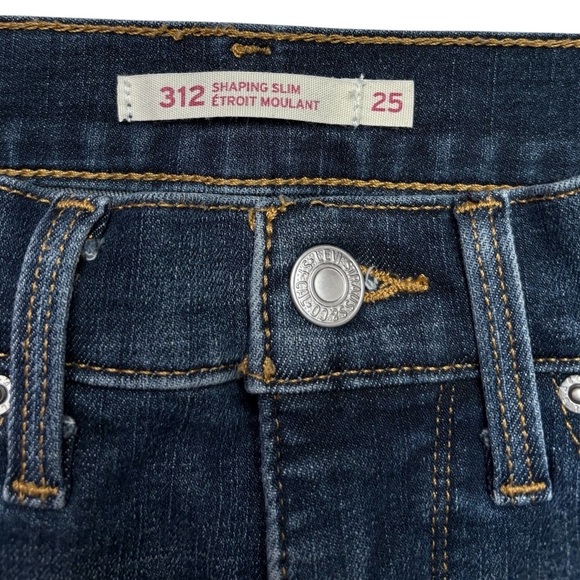 NWOT, Levi's Women's 312 Shaping Slim Dark Blue Jeans, Size 25 - Picture 6 of 12